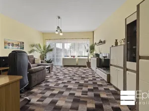 Prodej rodinného domu, Tišice, Okružní, 530 m2