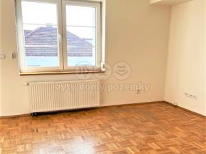 Pronájem bytu 1+kk, Praha - Hloubětín, Milovická, 20 m2