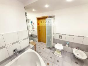 Pronájem bytu 4+1, Brno, Štefánikova, 202 m2