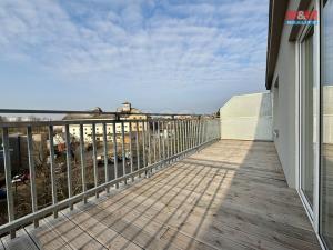 Pronájem bytu 2+1, Slaný, Stehlíkova, 60 m2