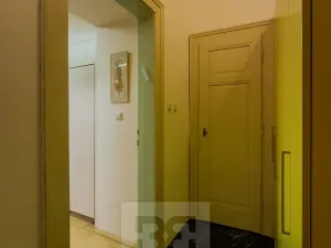 Pronájem bytu 1+kk, Praha - Žižkov, Zvonařova, 40 m2