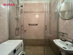 Pronájem bytu 3+1, Praha - Záběhlice, Hrusická, 54 m2