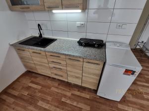 Pronájem bytu 1+kk, Louny, Čs. armády, 23 m2
