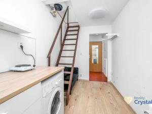 Prodej bytu 1+kk, Praha, 18 m2