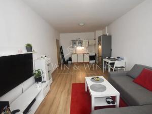 Pronájem bytu 2+kk, Milovice, Slepá, 54 m2