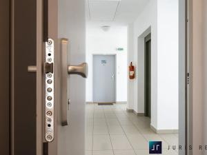 Prodej atypického bytu, Praha - Hrdlořezy, Nad Smetankou, 131 m2