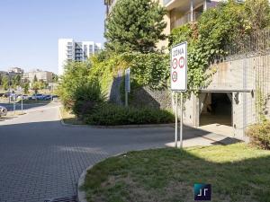 Prodej atypického bytu, Praha - Hrdlořezy, Nad Smetankou, 131 m2