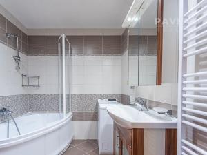 Pronájem bytu 2+1, České Budějovice, Lidická tř., 109 m2