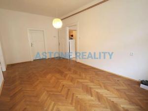 Pronájem bytu 3+1, Praha - Vinohrady, Čáslavská, 85 m2