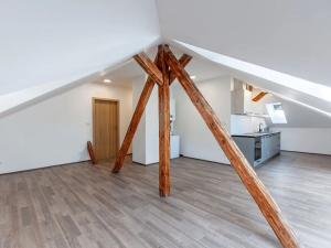 Prodej bytu 2+1, Úpice, Na Veselce, 34 m2