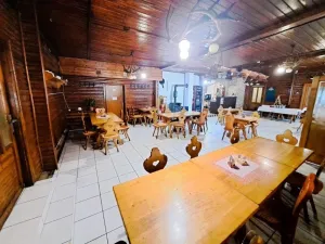Prodej restaurace, Valašské Klobouky, 600 m2
