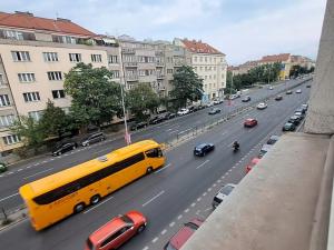 Pronájem bytu 2+kk, Praha - Nusle, 5. května, 50 m2