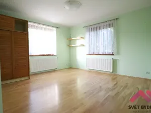 Pronájem rodinného domu, Psáry, Pod Vysokou, 294 m2