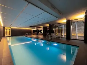 Pronájem bytu 2+kk, Praha - Smíchov, Holečkova, 79 m2