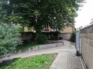 Pronájem bytu 2+kk, Praha - Strašnice, Černokostelecká, 68 m2