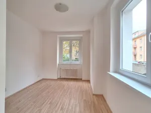 Pronájem bytu 2+kk, Praha - Strašnice, Černokostelecká, 68 m2