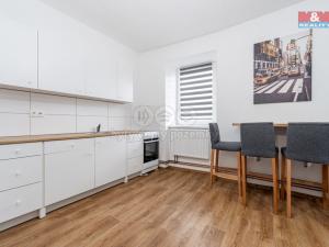 Prodej činžovního domu, Studená, nám. Sv. J. Nepomuckého, 229 m2