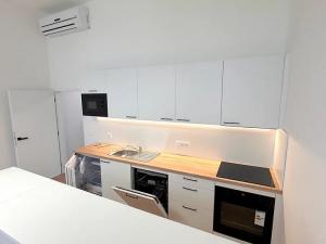 Pronájem bytu 1+kk, Brno, Poštovská, 32 m2