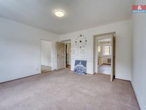 Pronájem bytu 2+1, Klatovy - Klatovy II, Dukelská, 57 m2