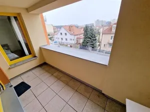 Pronájem bytu 2+kk, Praha - Vokovice, Půlkruhová, 52 m2