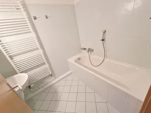 Pronájem bytu 2+kk, Praha - Vokovice, Půlkruhová, 52 m2