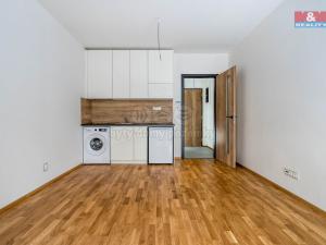 Prodej bytu 1+kk, Praha - Třebonice, U Zličína, 22 m2