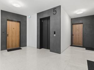 Pronájem bytu 2+kk, Praha - Bubeneč, Vítězné náměstí, 64 m2