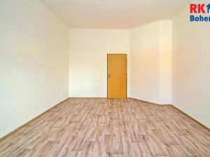 Pronájem bytu 2+1, Český Brod, Masarykova, 57 m2