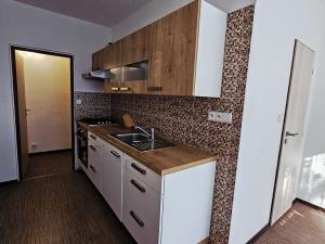 Pronájem bytu 2+1, Kroměříž, Úprkova, 54 m2