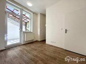 Pronájem bytu 2+kk, Olomouc - Hodolany, Rejskova, 43 m2