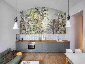 Prodej kanceláře, Praha - Karlín, Prvního pluku, 63 m2
