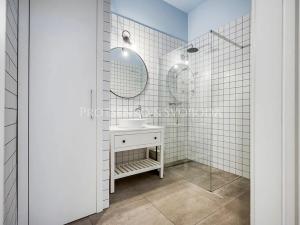 Prodej bytu 2+kk, Praha - Karlín, Prvního pluku, 63 m2