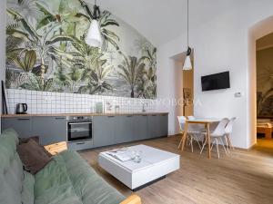 Prodej bytu 2+kk, Praha - Karlín, Prvního pluku, 63 m2
