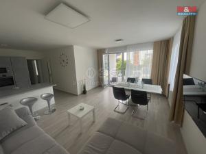 Pronájem bytu 3+kk, Praha - Vysočany, Strnadových, 87 m2