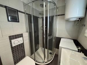 Pronájem bytu 1+kk, Praha - Smíchov, Kotevní, 22 m2