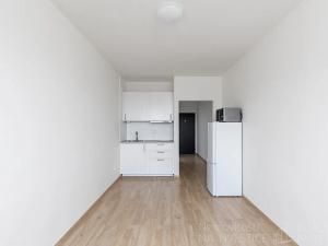 Pronájem bytu 1+kk, Praha - Jinonice, Peroutkova, 23 m2