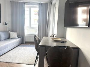 Pronájem bytu 2+kk, Praha - Dolní Měcholupy, Františka Jansy, 55 m2