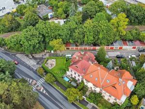 Pronájem skladu, Praha - Střešovice, Buštěhradská, 16 m2