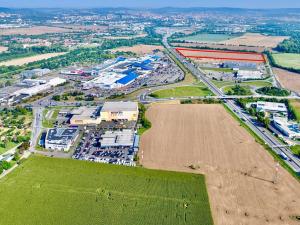 Prodej komerčního pozemku, Modřice, 15000 m2