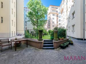 Pronájem bytu 3+kk, Praha - Libeň, Na Rokytce, 76 m2