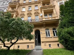 Pronájem bytu 3+kk, Karlovy Vary, Sadová, 82 m2