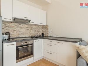 Prodej bytu 2+kk, Praha - Stodůlky, Rotavská, 40 m2