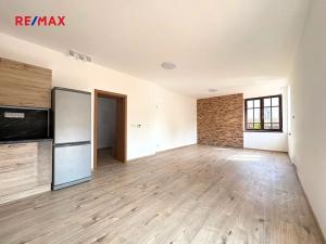 Pronájem rodinného domu, Úvaly, Jeronýmova, 158 m2