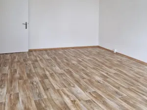 Pronájem bytu 2+1, Chomutov, Zahradní, 59 m2