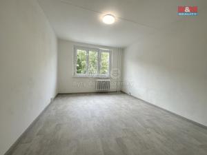 Pronájem bytu 2+1, Kadaň, Na Podlesí, 57 m2