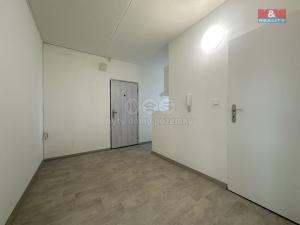 Pronájem bytu 2+1, Kadaň, Na Podlesí, 57 m2