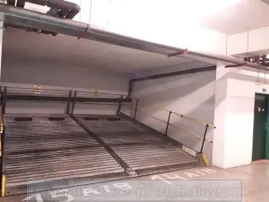 Pronájem bytu 2+kk, Praha - Libeň, Na žertvách, 53 m2