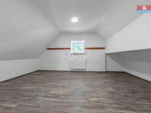 Prodej rodinného domu, Andělská Hora, 200 m2