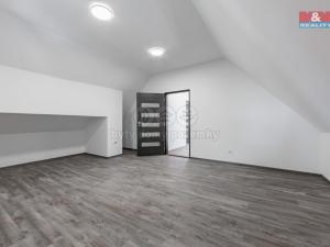 Prodej rodinného domu, Andělská Hora, 200 m2