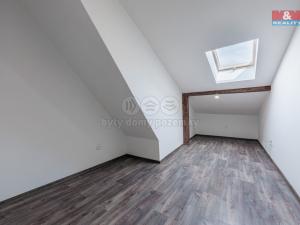 Prodej rodinného domu, Andělská Hora, 200 m2